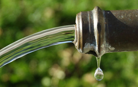 Wasserhahn